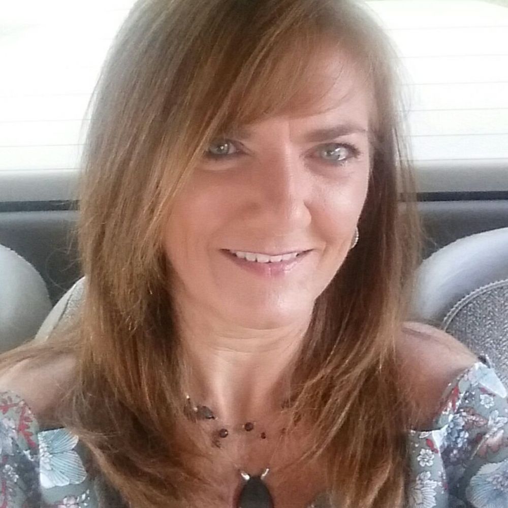 Meet your Posher, Deborah